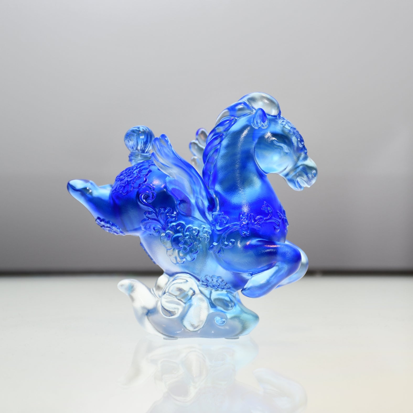 　うま　Little Horse Crystal Horse Figurine 