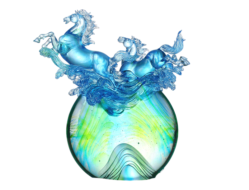 LIULI Crystal Art Horse Sculpture, Resembling water – ever in motion, ever alive