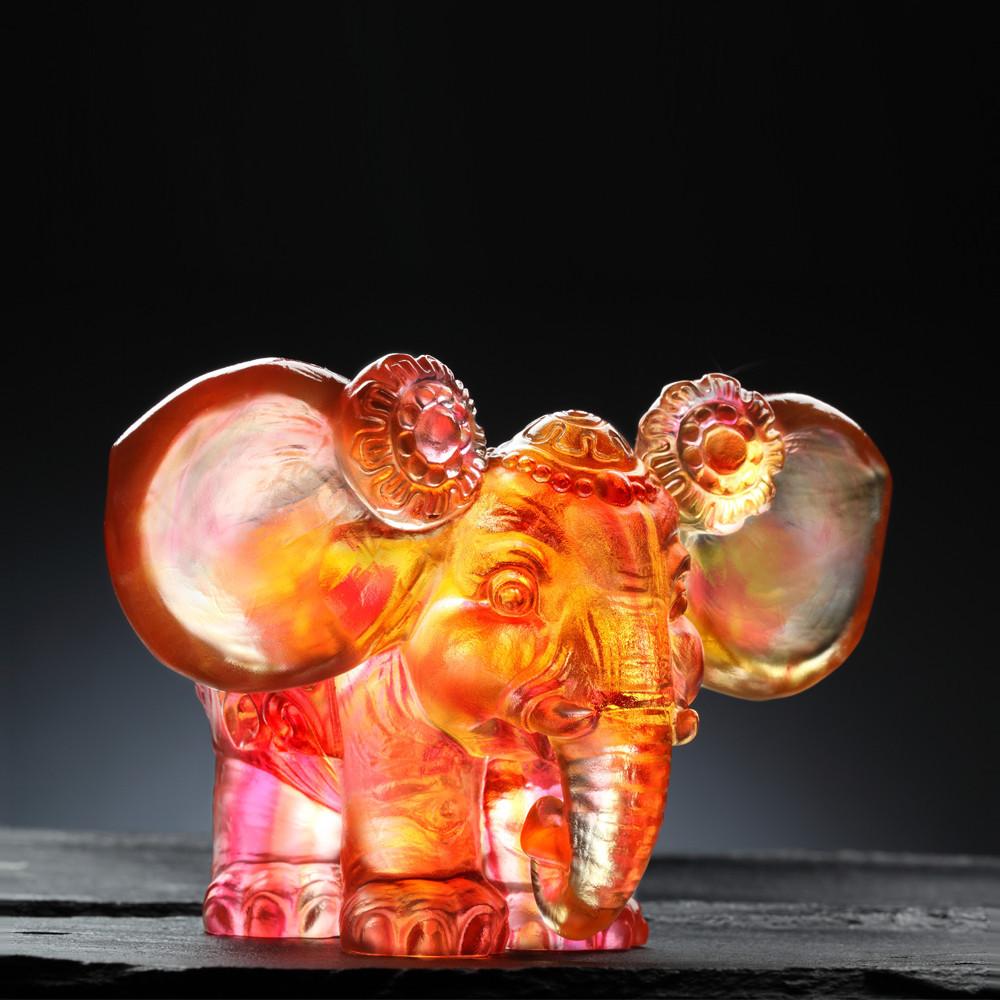 Crystal Animal, Elephant, Fragrance of Pleasant Words for My Ears - LIULI Crystal Art
