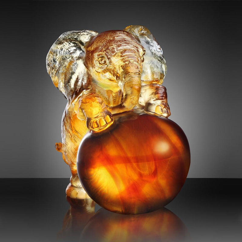 '-- DELETE -- My Great Ambitions (Aspiration), Elephant Figurine - LIULI Crystal Art