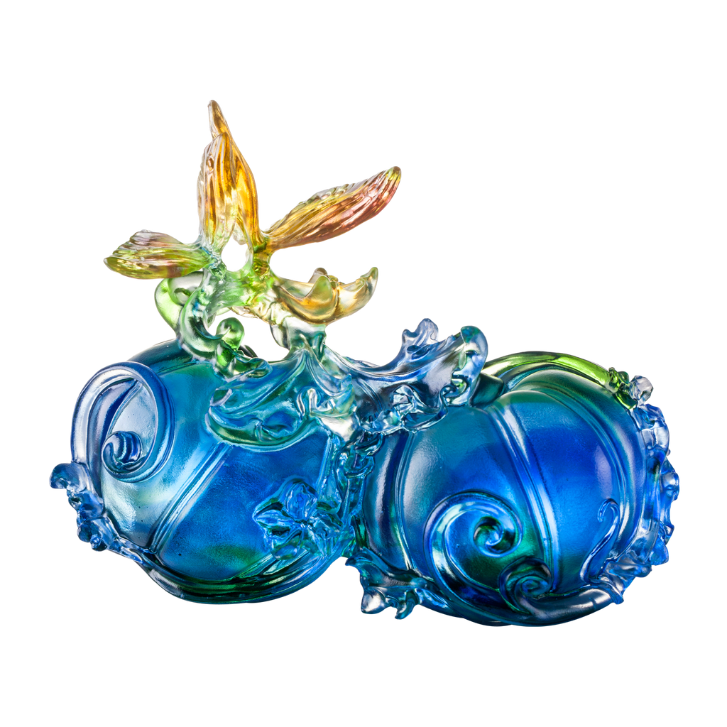 '-- DELETE -- Crystal Butterfly, Paperweight, Fruits of Prosperity - LIULI Crystal Art