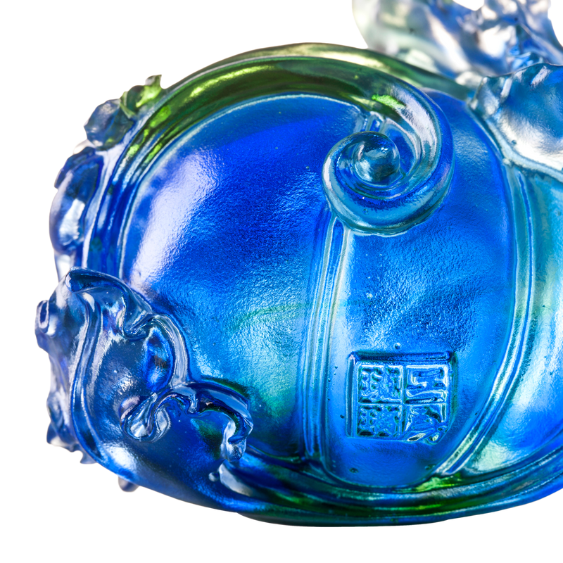 '-- DELETE -- Crystal Butterfly, Paperweight, Fruits of Prosperity - LIULI Crystal Art