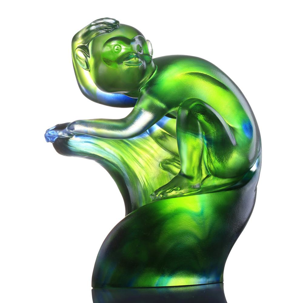 '-- DELETE -- Monkey Figurine (Ahead Of The Game) - One Step Ahead - LIULI Crystal Art
