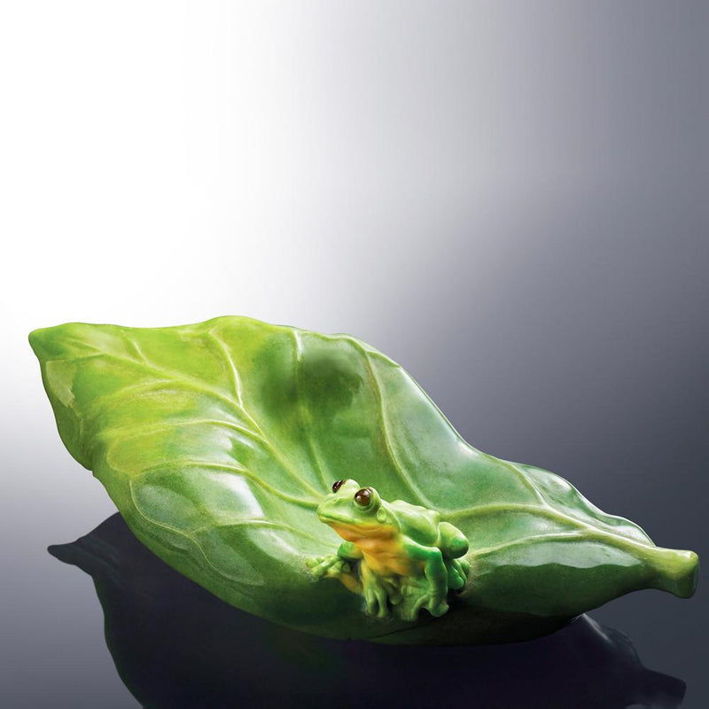 Upon This Leaf, Heaven and Earth (Everlasting Memory) - Frog Figurine - LIULI Crystal Art